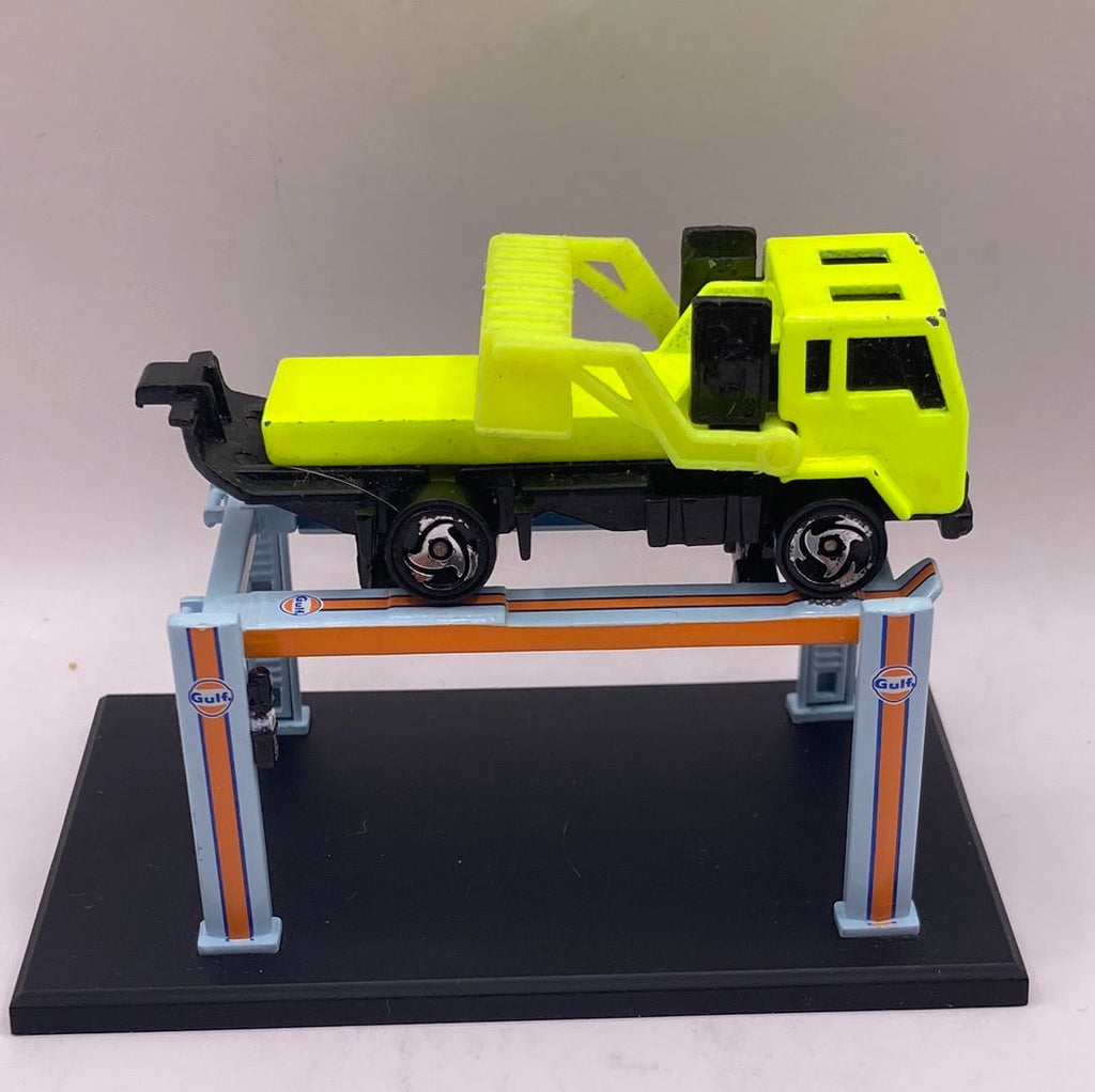 Hot Wheels Unknown Truck Diecast
