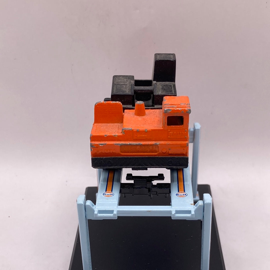 Matchbox Mobile Crane Diecast
