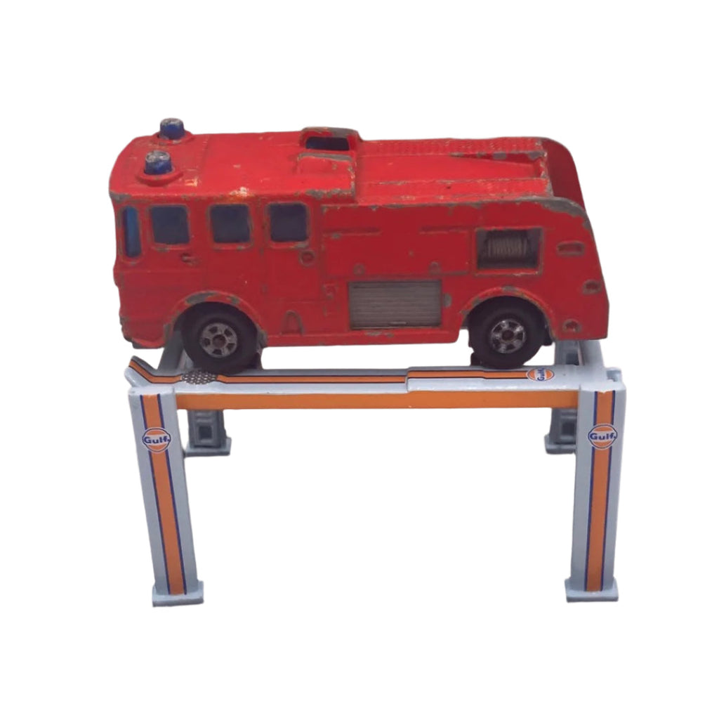 Matchbox Merryweather Fire Engine Diecast red
