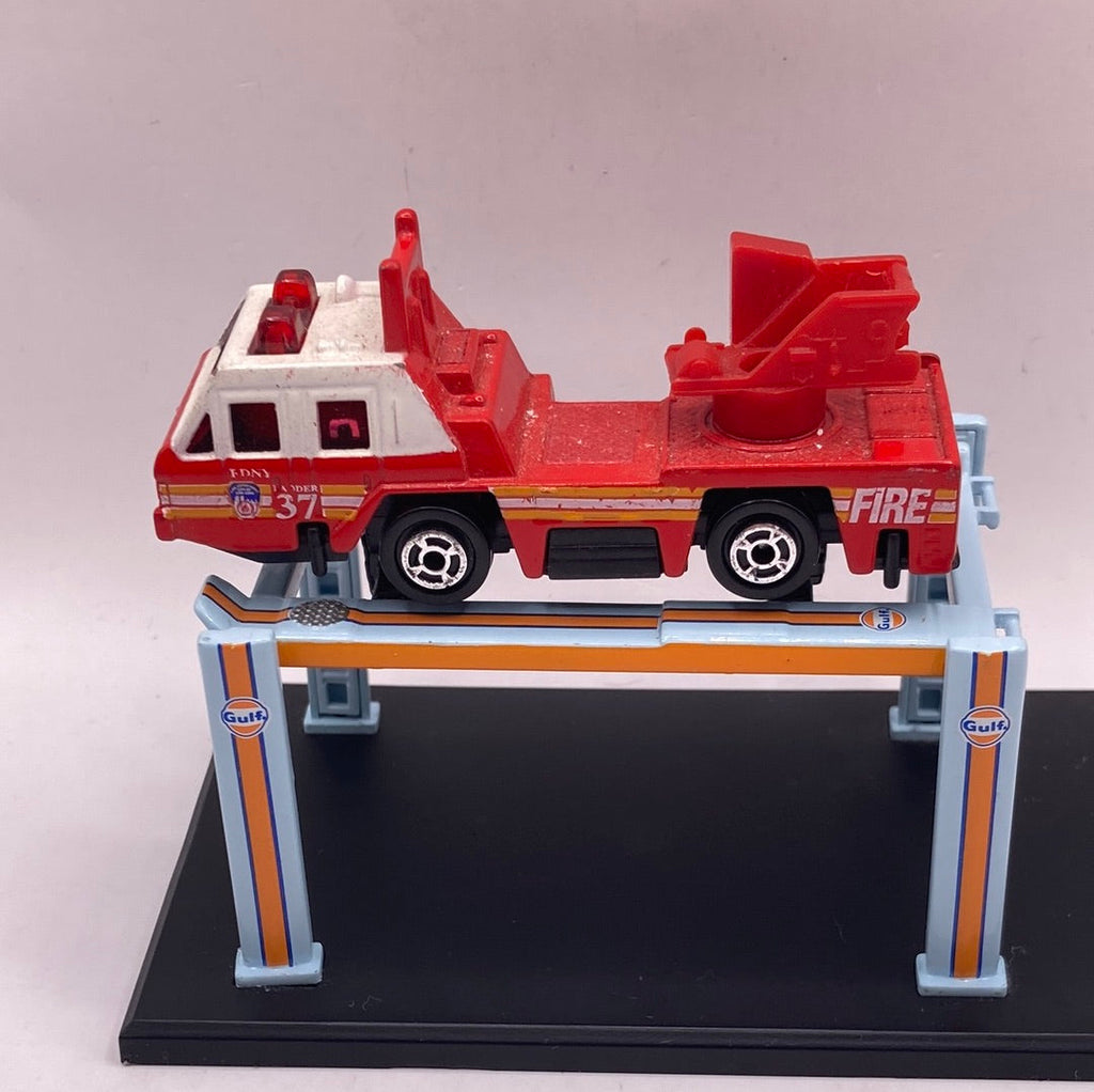 Unknown Fire Truck Diecast red