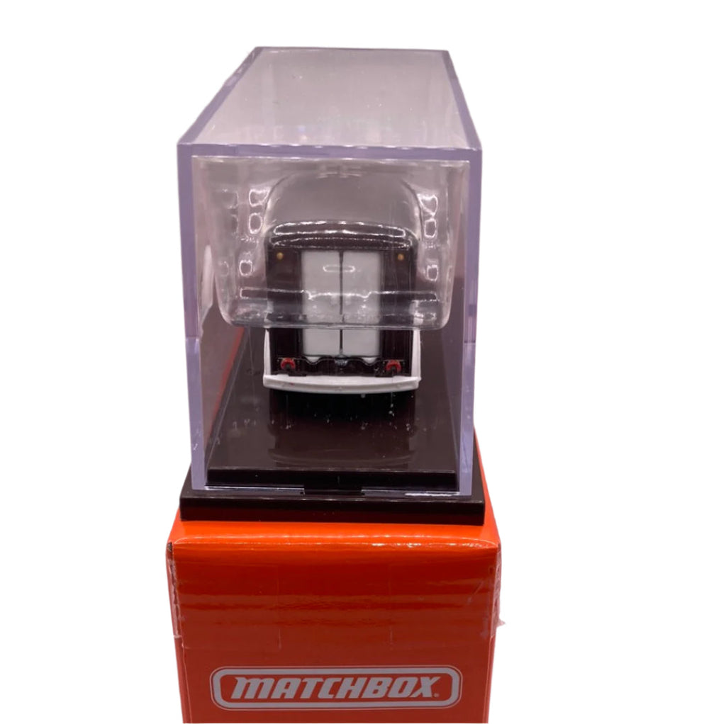 Matchbox Divco Milk Truck Diecast brown/white