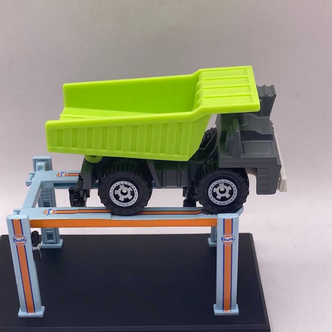 Matchbox MBX Turf Hauler Diecast