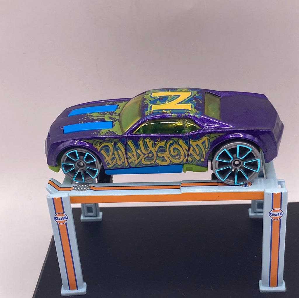 Hot Wheels Bully Goat Diecast