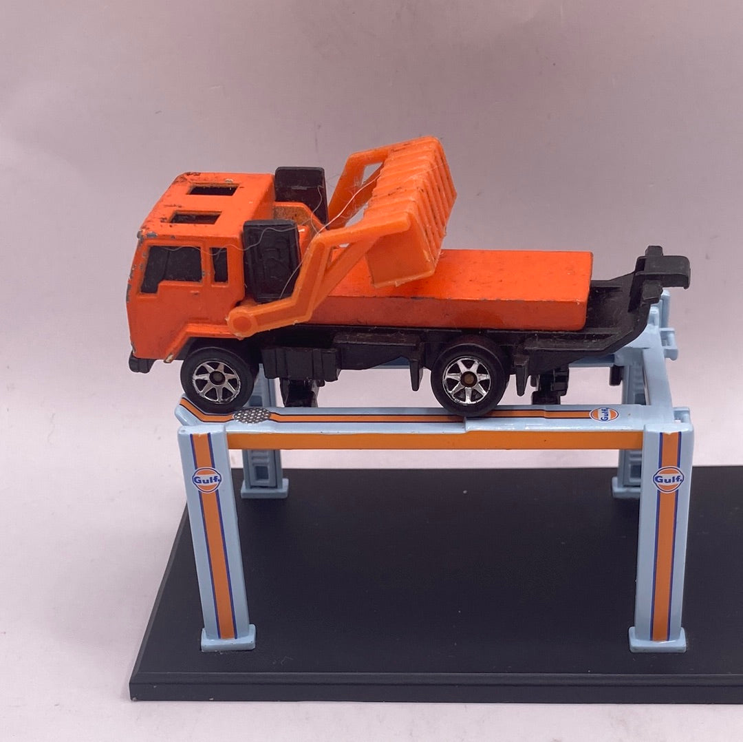 Hot Wheels Unknown Truck Diecast orange