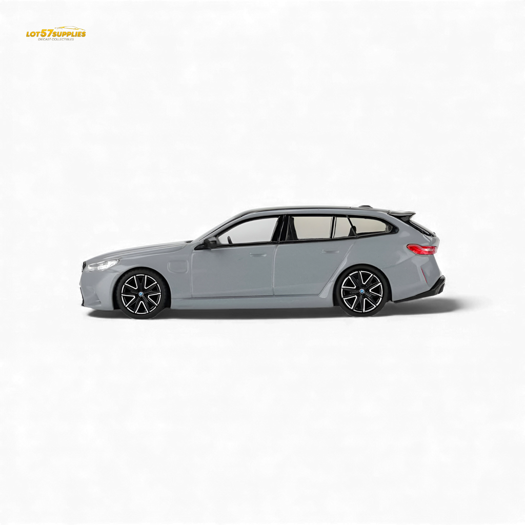 (Pre-Order) Mini GT BMW M5 Touring Brooklyn Grey Metallic 1:64